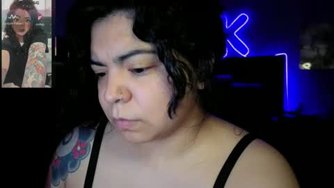 Kimmi online show from May 17, 2:21 am
