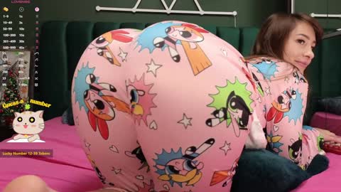 Kimmie online show from December 20, 8:05 pm