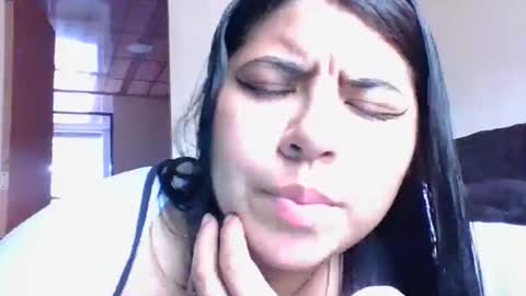 Snapshot of kimmy_kimmy_ chatting on February 10, 5:19 pm Kimmy online show from February 10, 5:19 pm