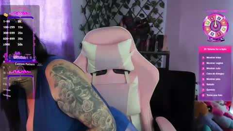 Kim  online show from March 11, 5:35 pm