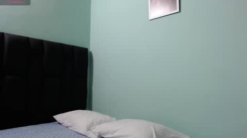 Kim and Zuka online show from October 17, 10:58 pm