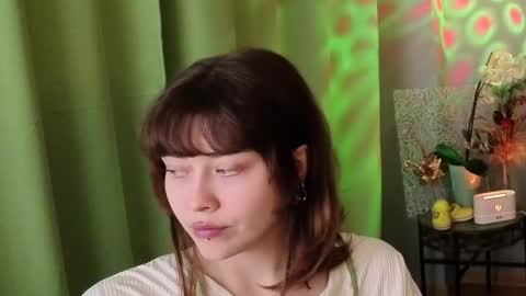 kina_ka online show from December 1, 7:28 am