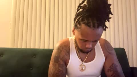 Snapshot of kingdabiggest chatting on October 7, 7:26 am KingDaBiggest online show from October 7, 7:26 am