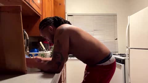 Snapshot of kingdabiggest chatting on September 29, 4:44 am KingDaBiggest online show from September 29, 4:44 am