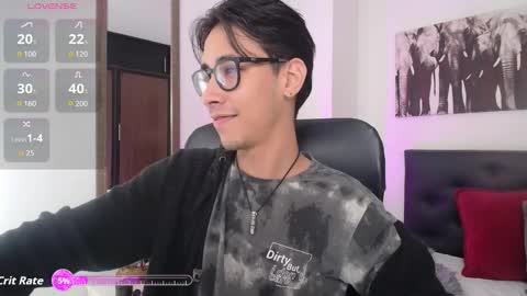 kingdanny_8 online show from November 29, 5:04 am