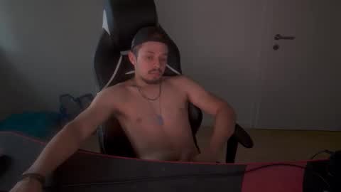 kingkong47971853 online show from November 9, 3:04 pm