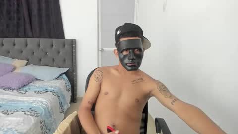 DOMINANT ALPHA KINGS online show from October 29, 6:15 am