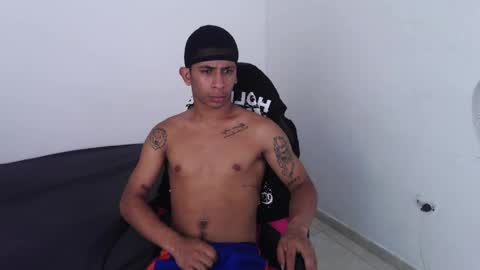 DOMINANT ALPHA KINGS online show from May 11, 3:51 pm