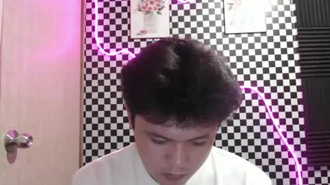 Yuki online show from March 2, 4:57 pm