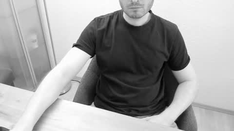 kinksubbydubby online show from November 4, 6:09 pm