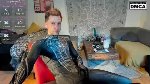 kinky_spidey online show from April 26, 7:17 am