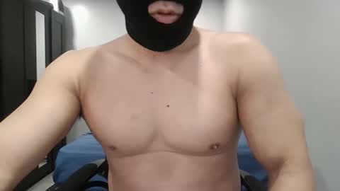 kinky_tony1234 online show from December 22, 8:26 pm