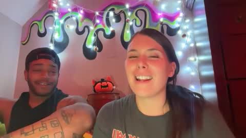 kinkycreative online show from December 18, 2:07 am