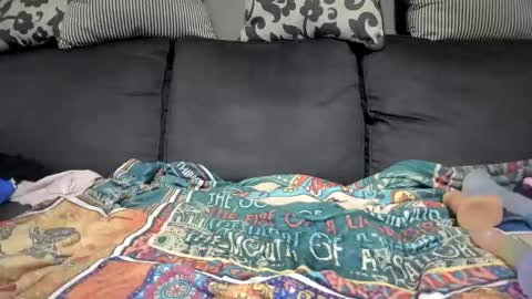 Kinky online show from November 18, 9:34 am