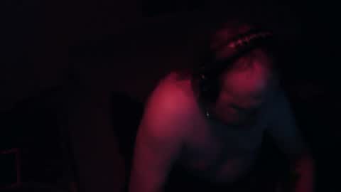 Snapshot of kinkysoup chatting on March 9, 7:56 am kinkysoup online show from March 9, 7:56 am