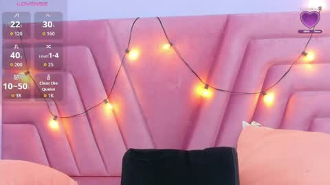 kinkywildmilf online show from March 28, 1:23 pm