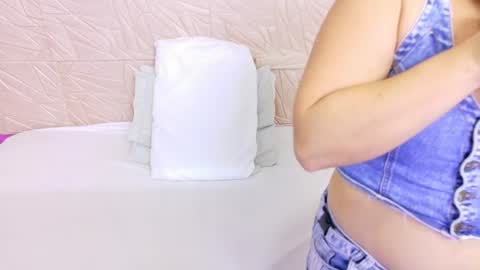 kinkyy_redhead online show from June 27, 12:00 pm