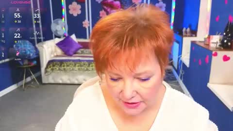 Kira Kennet online show from February 9, 5:55 am