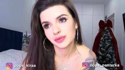 Kira and friends online show from January 5, 5:27 pm