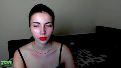 Kira  online show from December 7, 11:18 pm