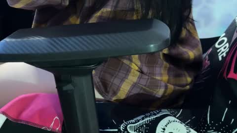 Kira    online show from March 7, 12:01 pm