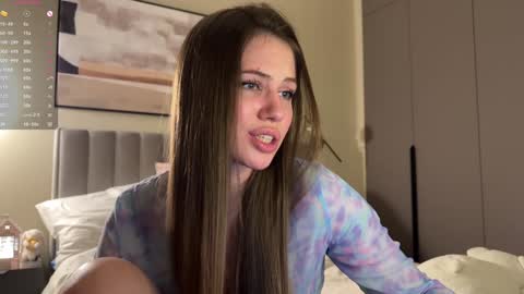 Snapshot of kiramystery chatting on January 15, 6:19 pm Kira online show from January 15, 6:19 pm