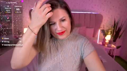 Kira online show from March 26, 1:01 am