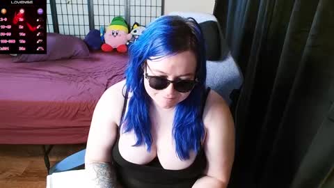 Snapshot of kiraspitqueen chatting on December 11, 2:19 am KiraSpitQueen online show from December 11, 2:19 am