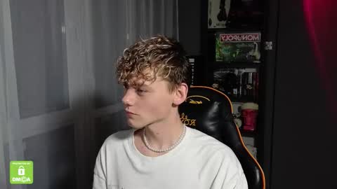 Kirill and Andrey online show from October 5, 1:36 am