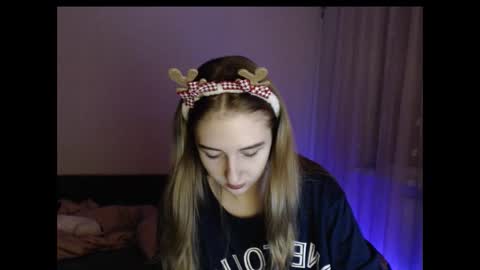 kisa____ online show from December 24, 9:22 pm