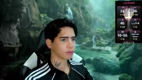 kiss_whitee online show from February 19, 12:21 am