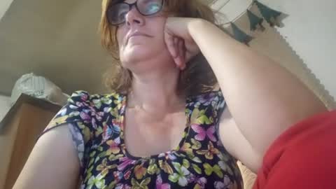 kissandvibe online show from July 23, 10:24 am