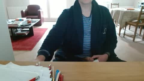 kisslog1 online show from May 16, 3:43 pm