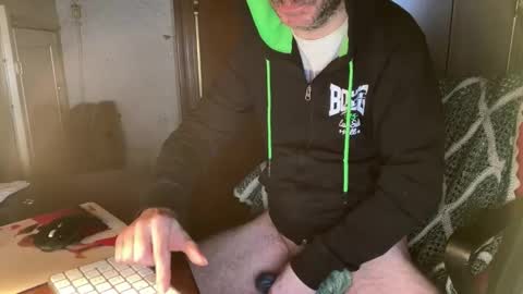 kissofbanned1983 online show from March 5, 11:08 am