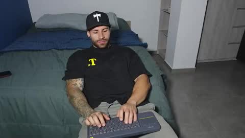 kite__ online show from September 25, 3:35 am