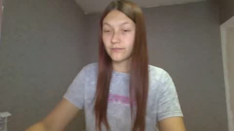 kiti_kitiss online show from November 1, 10:14 am