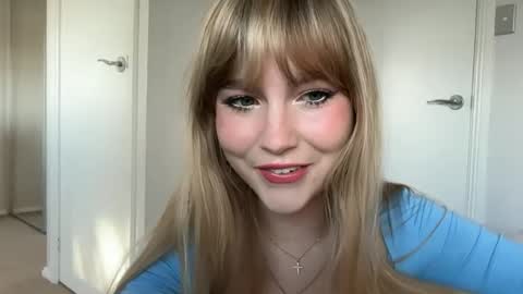 kittengirlxo online show from July 17, 4:47 am