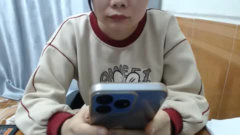 kitti_baby2x online show from December 19, 8:10 am