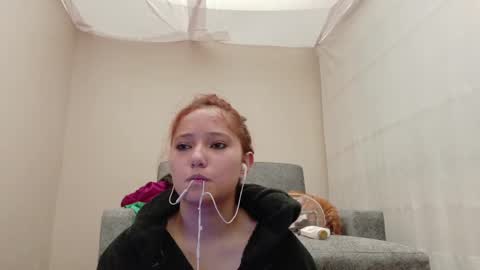kitty__sin online show from May 25, 4:07 am