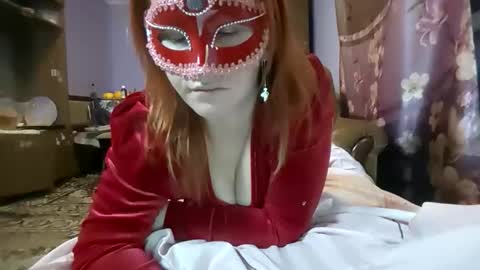 Kitti online show from November 14, 6:10 pm