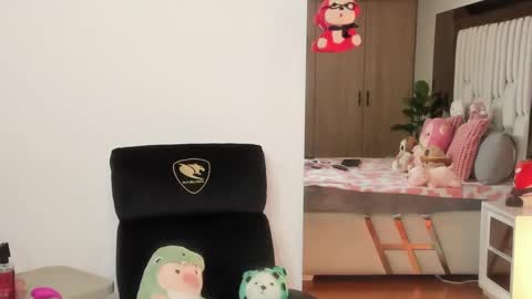 kitty online show from September 10, 9:38 pm