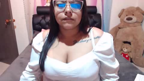 kitty online show from January 30, 12:07 am