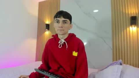 kitty_gill online show from December 16, 11:33 am
