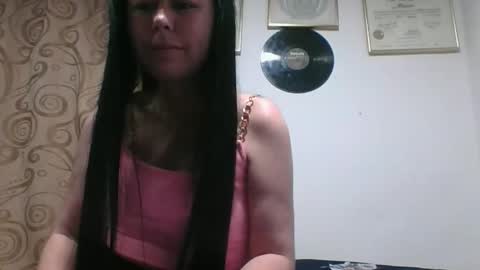 kitty_small69 online show from April 23, 2:41 am