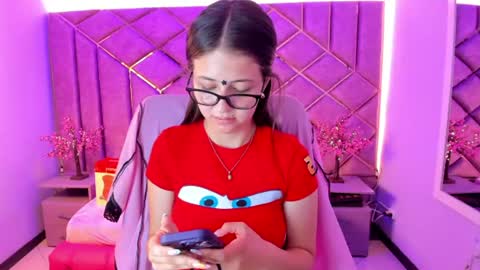 Sarah online show from July 16, 1:47 pm