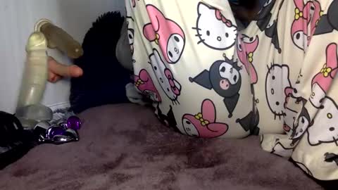 Kitty Sub online show from November 9, 8:11 pm