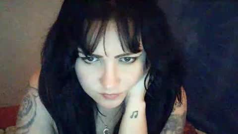 SummerT online show from March 5, 12:30 am