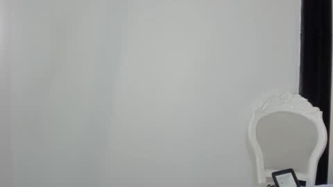 Emily online show from February 21, 11:52 pm