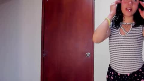 kiwi_mmm online show from January 11, 10:51 pm