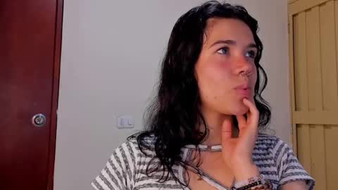 kiwi_mmm online show from January 12, 1:53 am